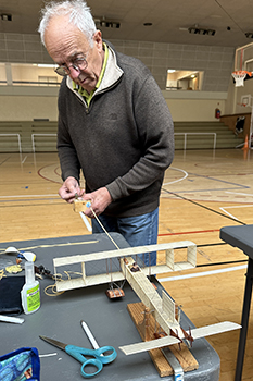 Remontage de l'élastique