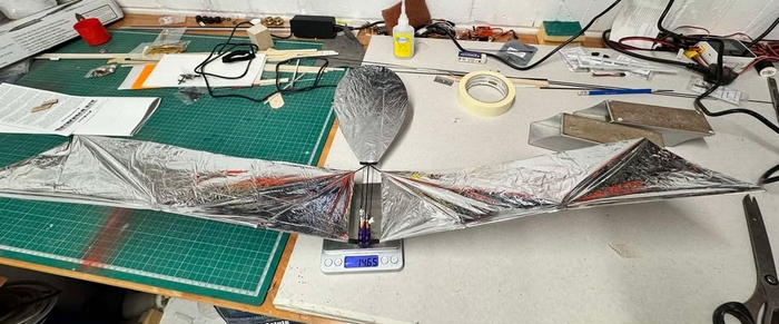 Flap-Flap ultra-l&eacute;ger : 14,65 g sans batterie