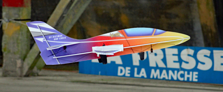 Jet &agrave; turbines vectorielles en stationnaire