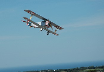 Nieuport 17 en vol