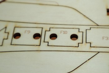 Contre-plaqu&eacute;