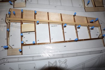 Longeron sup&eacute;rieur en place