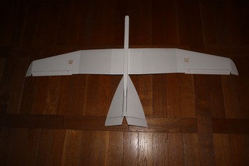 Stab coll&eacute; en place