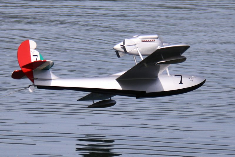 macchi33_3.jpg