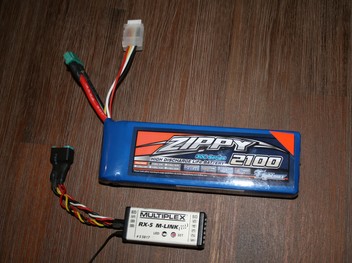 2 prises batteries sur récepteur