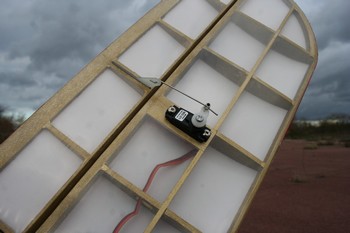 Commande d'aileron