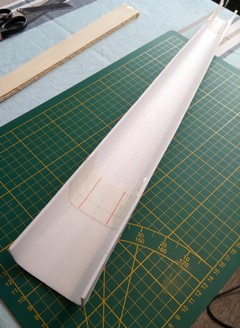 Dessous de fuselage en forme
