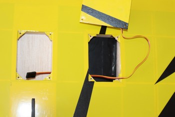 Passage fil servo