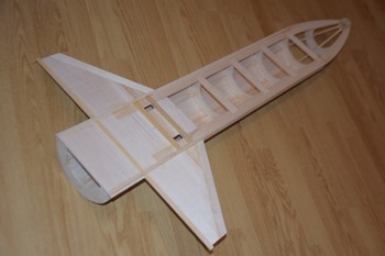 Demi-fuselage coffré