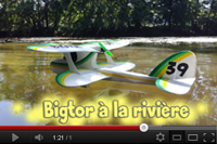 Vidéo - Bigtor à la rivière